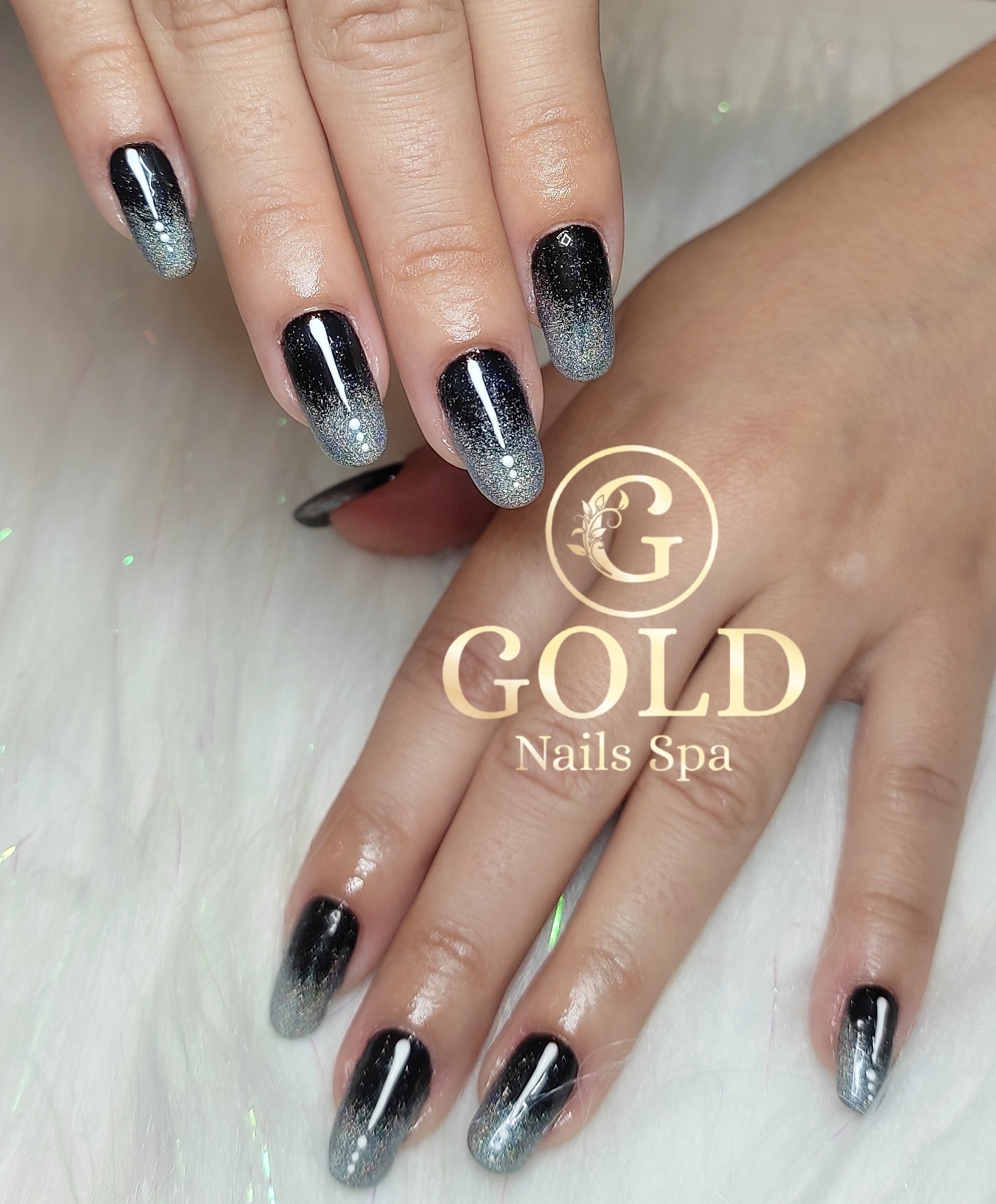 Luxury nail art design